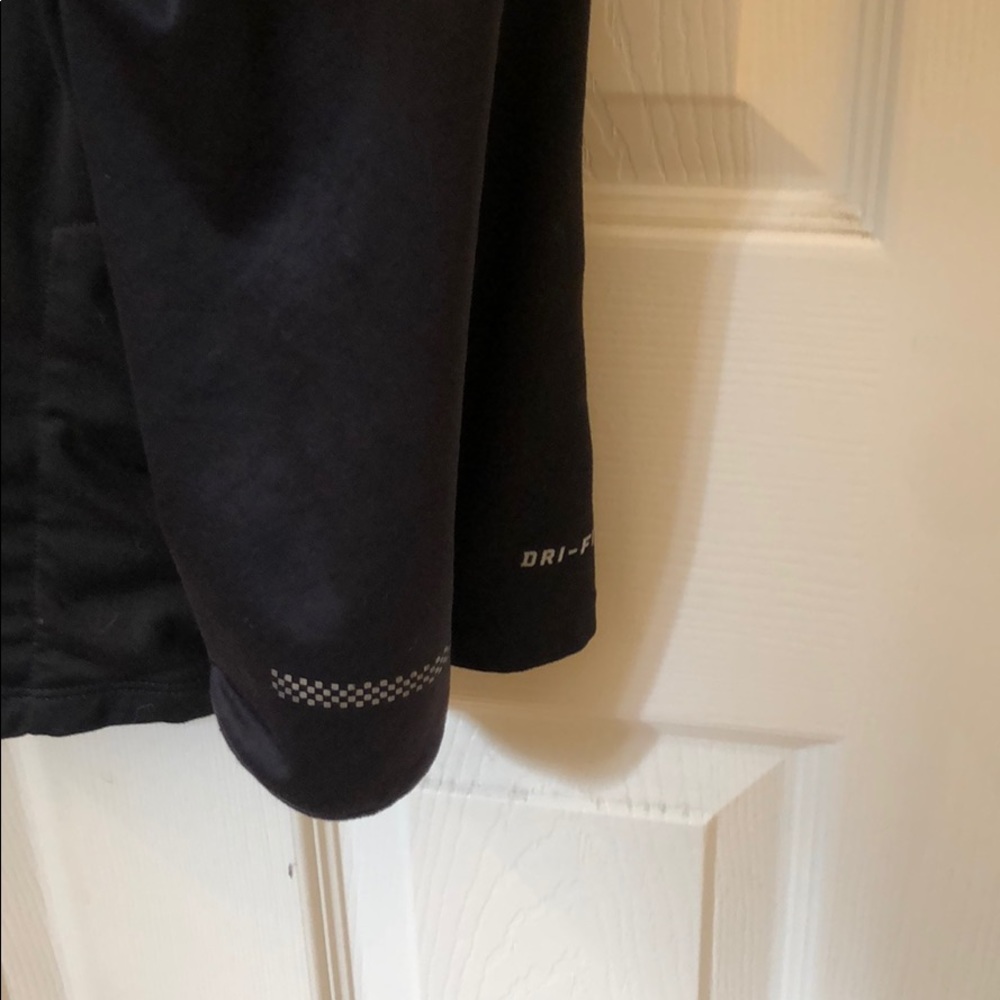 Nike Tech Fleece Jacket - Picture 3 of 3